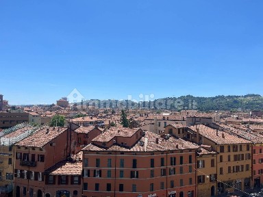 Appartamento via Ugo Lenzi, San Felice, Bologna