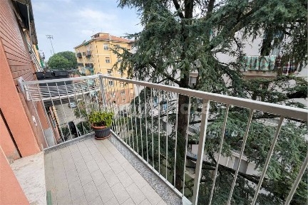 Trilocale adiacenze via Michelino - Ultimo Piano Ristrutturato!, San Donato, Bologna
