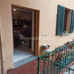 Appartamento all'asta via Risorgimento 8, Longone al Segrino