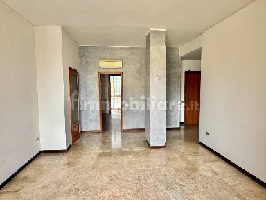 Mantova, Centro, Via Anton Maria Viani