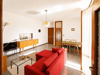 Quadrilocale buono stato, quarto piano, Centro, Ozzano dell'Emilia