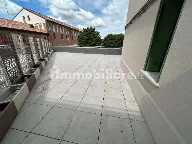 Bilocale nuovo, primo piano, Centro, Poggio Rusco