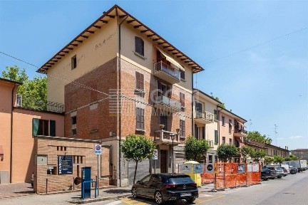 Appartamento da ristrutturare, secondo piano, Centro Storico, Imola