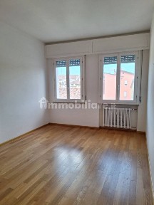 Mantova, Centro, Via Giulio Romano