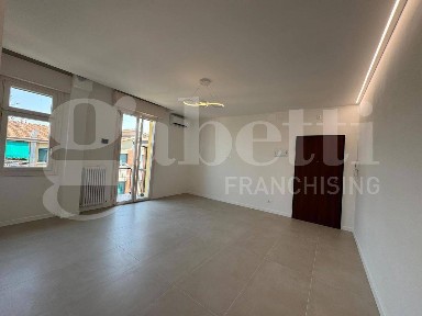 Quadrilocale via Galliera, 81, Funo, Argelato