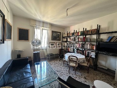 Quadrilocale via Luigi Sassi 10, Centro Storico, Imola