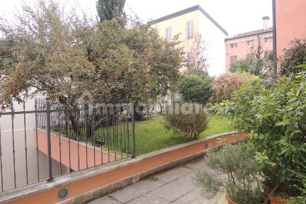 Mantova, Centro, Via Lorenzo Gandolfo