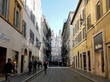 Loft via Margutta 10, Piazza del Popolo, Roma