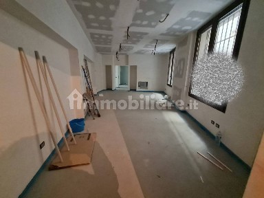 Quadrilocale ottimo stato, primo piano, Centro, Mantova