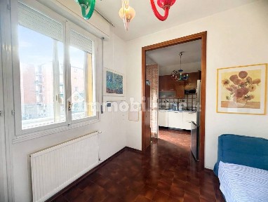 Appartamento via Daniele Manin, Bolognina, Bologna