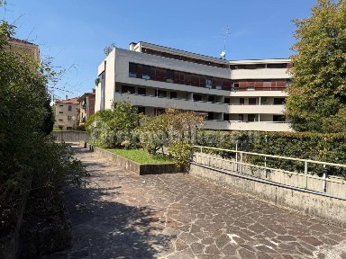 Trilocale via Aurelio Saffi 73/3, Saffi, Bologna
