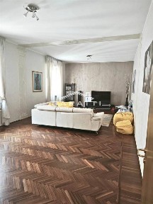 Quadrilocale ottimo stato, secondo piano, Centro, Mantova