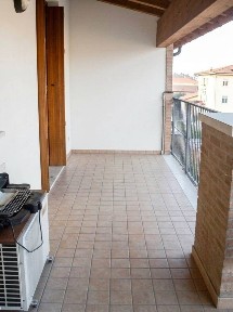 Bilocale ottimo stato, terzo piano, Cerese, Borgo Virgilio