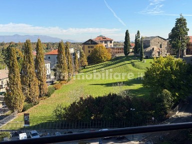 Appartamento via San Adeodato, Galliano, Cantù