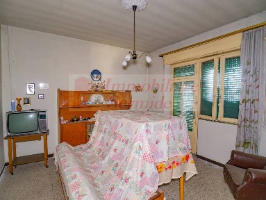 Trilocale viale Rinascita, Sermide e Felonica