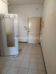 Bologna, Borgo Panigale, Via della Salute, 21/2