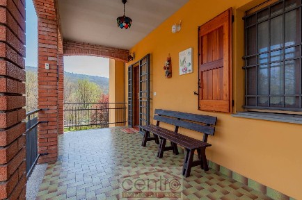 Quadrilocale via Vaina di Sopra 3, Gaggio Montano