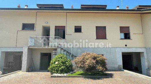 Arosio, Via Vittorio Veneto