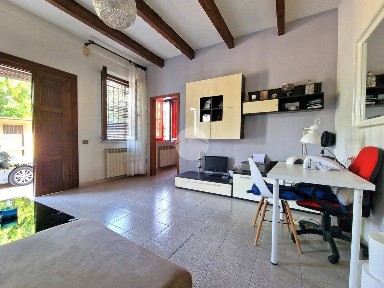 Borgo Virgilio, Via Granasso, 49