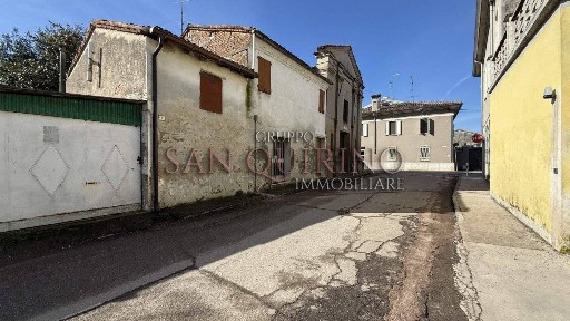 Rustico via Don Mazzi 4, Centro, Viadana