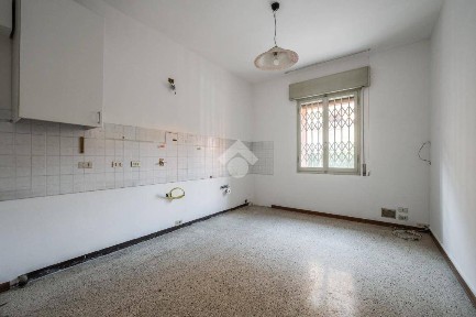 Trilocale via Giovan Battista Cortesi 4, Colli Murri, Bologna