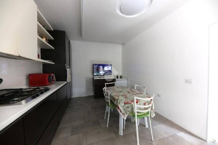 Casa colonica via Solferino e San Martino 33, Centro, Roverbella