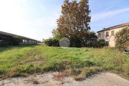 Villimpenta, VIA FOSSA, 63