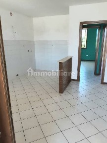 Trilocale buono stato, piano terra, Centro, San Benedetto Po