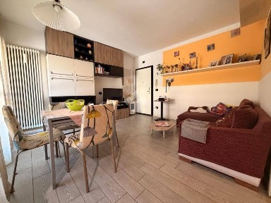 Budrio, Via cesare vicinelli, 3