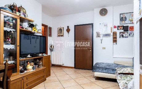 Trilocale via SUOR TERESA VERONESI 9, Centro, Sant'Agata Bolognese