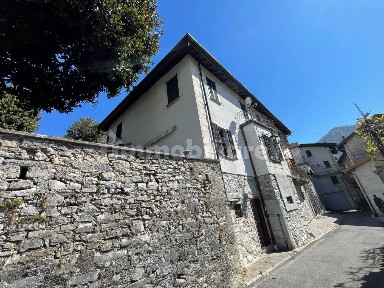 Dizzasco, Via Luigi Masciadri