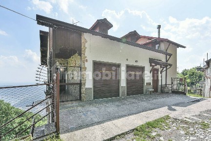 Cernobbio, Via Per II Bisbino
