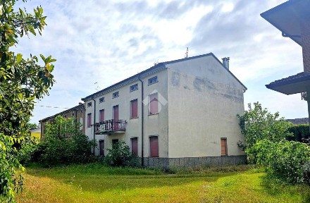 Casa colonica Str. Torre 170, Torre, Goito
