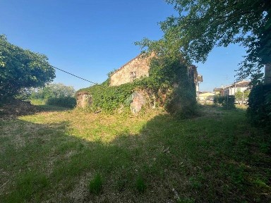 Roncoferraro, Via A. Diaz