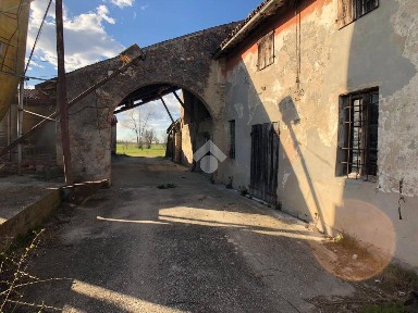 Rustico via Cimitero, Castelbelforte