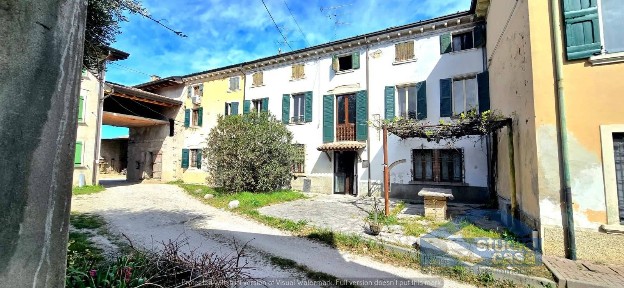 Rustico Strada San Pietro 34, Monzambano