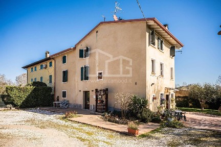 Rustico Strada Sabbioni 7, Monzambano