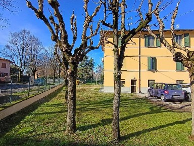 Trilocale via circonvallazione 26, Centro, Molinella