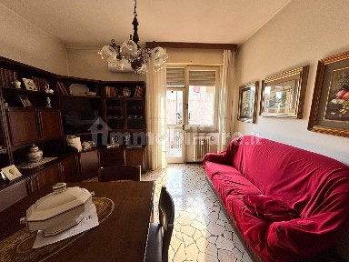 Trilocale buono stato, quarto piano, Valletta Paiolo, Mantova