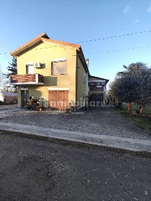 Pegognaga, STRADA BUGNI, 21