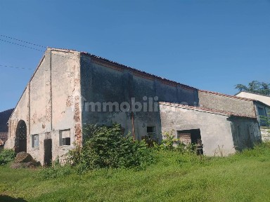 Rustico, da ristrutturare, 200 m², San Benedetto Po