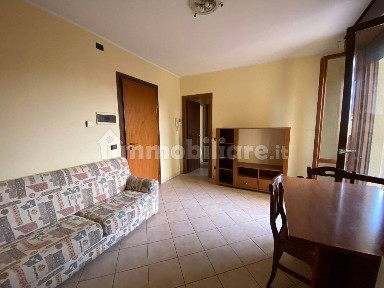 Bilocale buono stato, primo piano, Centro, Viadana