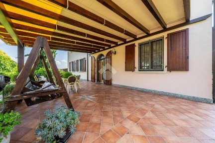 Quadrilocale via Savena Vecchia 116, Centro, Baricella