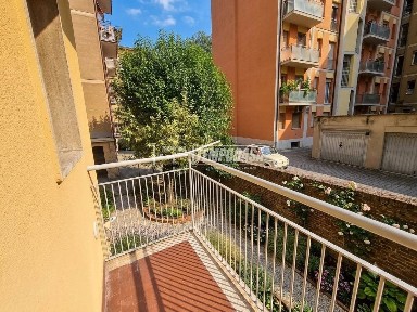 Trilocale via Mascarella, Irnerio, Bologna