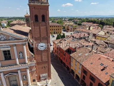 Bilocale piazza del Popolo 9, Centro, San Giovanni in Persiceto