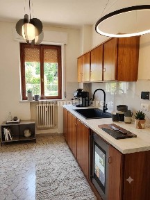 Moglia, Viale Coppini, 33