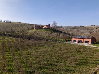 Nizza Monferrato, Strada Gavarra, 3