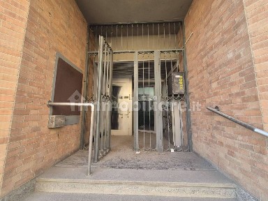 Locale commerciale in Vendita