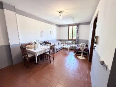 Trilocale buono stato, primo piano, Centro, Viadana