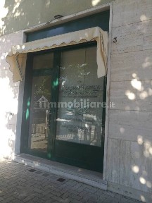 Asti, Centro Storico, piazza Lugano, 1